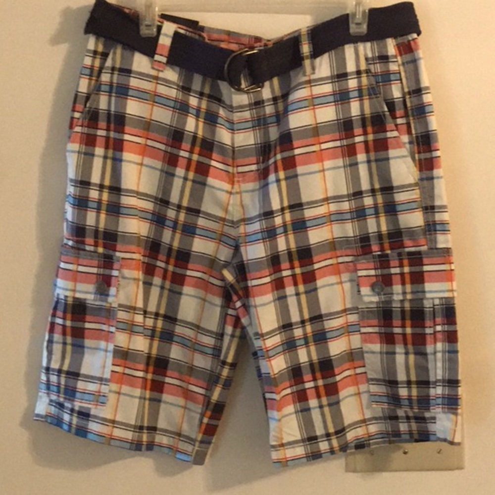 Brand New! Men’s Carbon Plaid khaki Shorts
